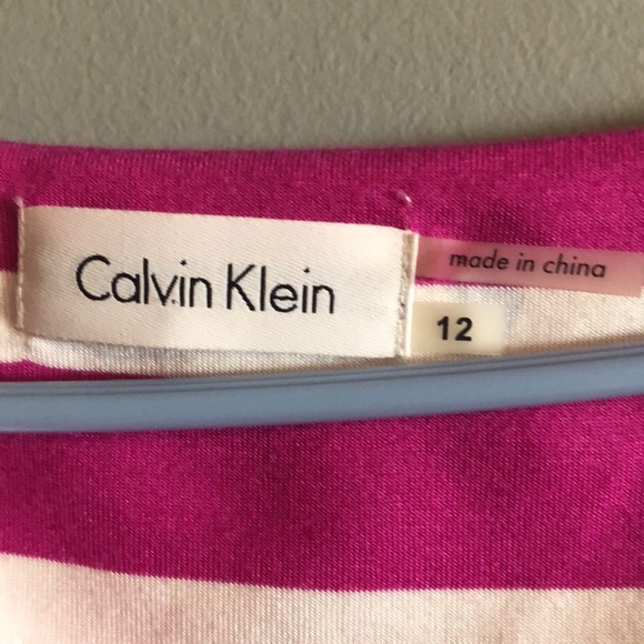 CALVIN KLEIN WOMAN’S DRESS SIZE 12. NEW WITH TAGS ON IT. SMOKE FREE HOME. - Picture 4 of 5